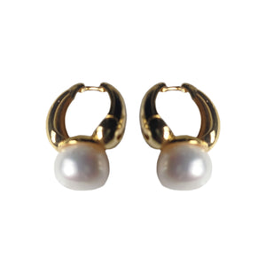 Freshwater pearl loop clip earrings - image