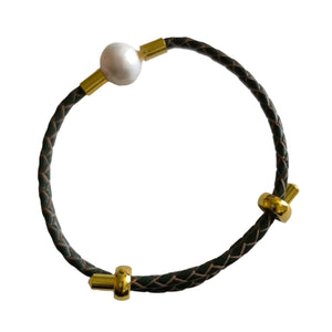 PEARL IN LEATHER BRACEELET 9 - image