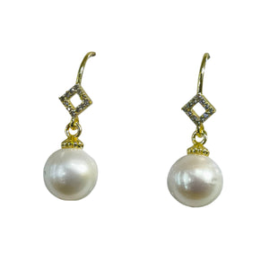 White Frehwater Pearl Dangling Earrings7 - image