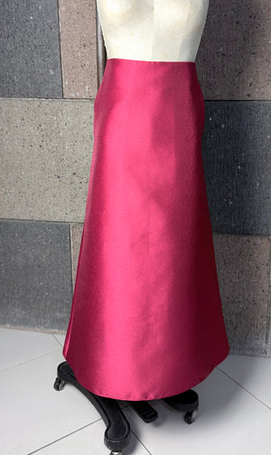 A Line Skirt in Maroon Gazar - image