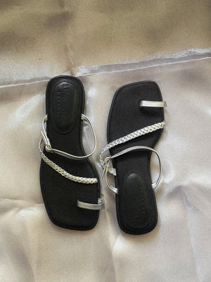 Hasnia in Silver - image