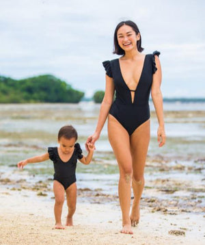 Glam in Black Mommy - image
