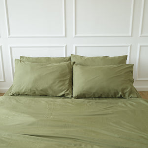 3 in 1 Bed Linen Set - image
