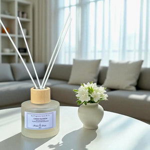 Reed Diffuser Set 150ml WHITE bottle size - Hotel Scent, Fresh Bamboo, Warm Cotton, Fresh Lavender, Cherry Blossom, Ocean Fresh, Coffee - image