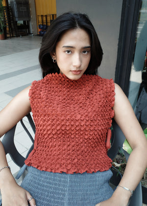 bloom kimona bib - maroon - image