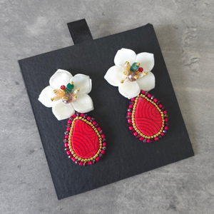 Kaisa Flora Earrings - image
