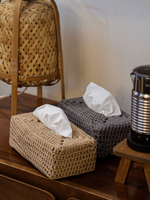 Interfolded Tissue Box Cover - image