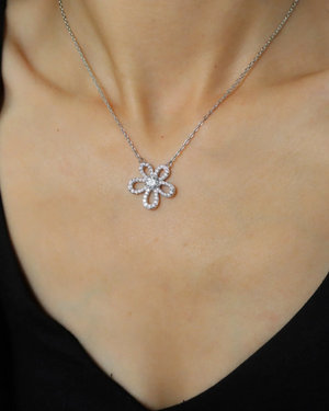 Gari zircon flower necklace - image