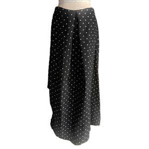 Front and Back Versatile Long Skirt in Black Base Polka - image