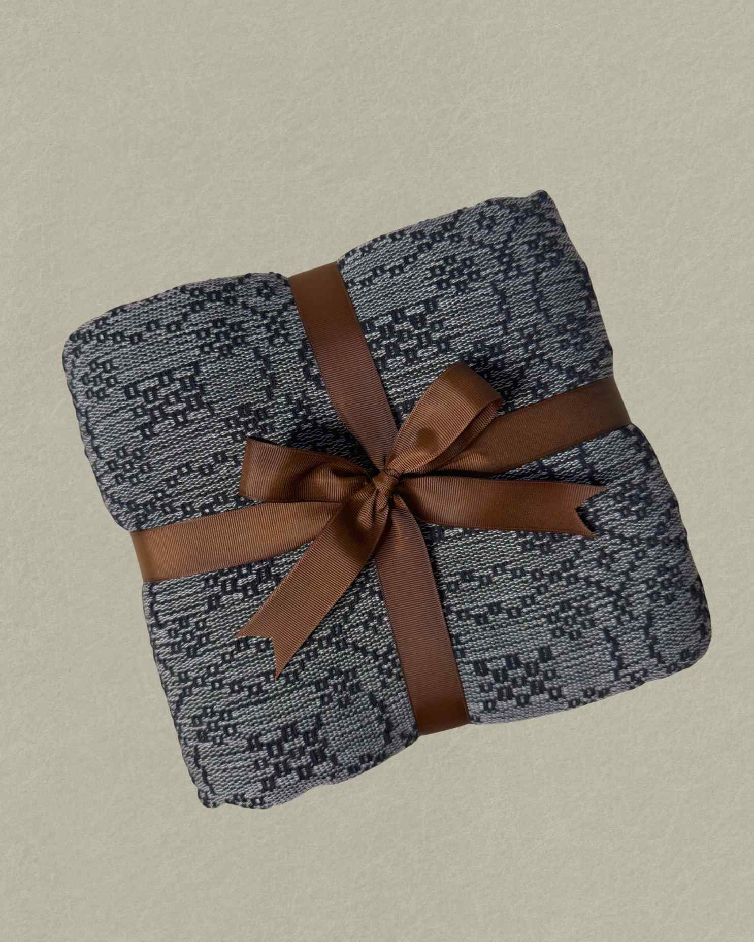 Maroon Inabel Inabel Blanket – Frankie and Friends General Store