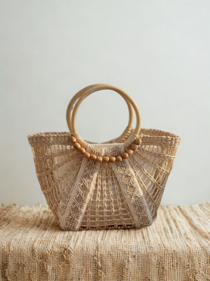 Abaca wooden handbag - image