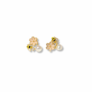 Carly Freshwater Pearl Earrings - image