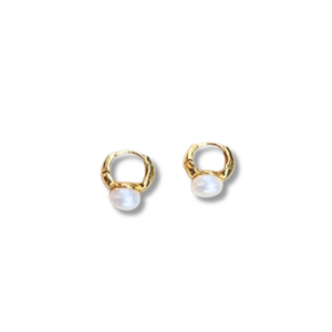 Leila Freshwater Pearl Earrings | HM9 - image