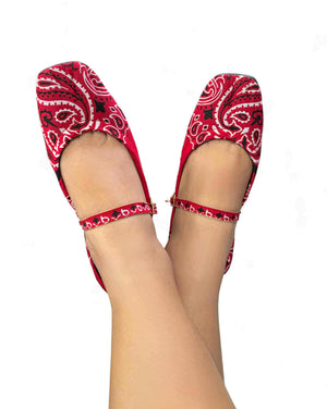 RED BANDANA FLATS - image