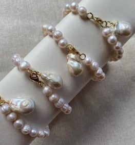 Cali Baroque Pearl Bracelet - image