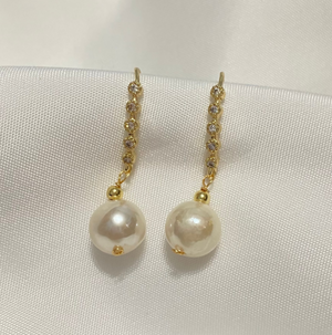 Elena Freshwater Pearl Earrings - image