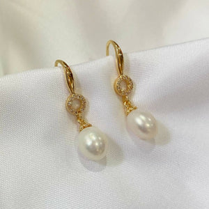 Ivy Freshwater Pearl Earrings - image