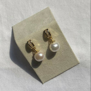 Nancy Freshwater Earrings - image