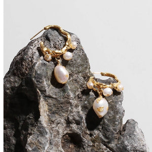 mallard pearl earring - image