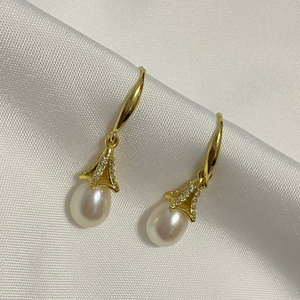 Fiona Freshwater Pearl Earrings - image