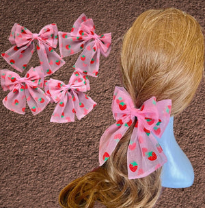 Strawberry print pink bows - image