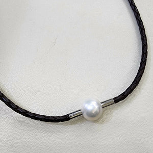 Leather pearl Necklace2 - image