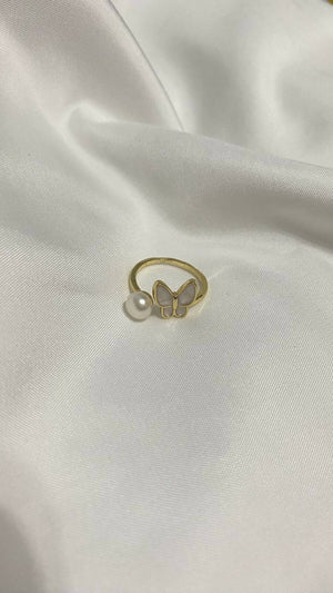 Butterfly Freshwater Pearl Ring - image