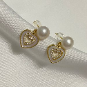 Lei Freshwater Pearl Earrings - image