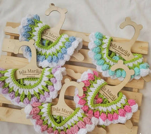 M-XL Tulip Crochet Necklace - image