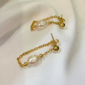 Willow Freshwater Pearl Earrings - image