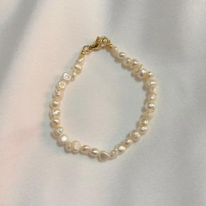 Denisse Freshwater Pearl Bracelet - image