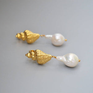 Shell Pearl earring - image