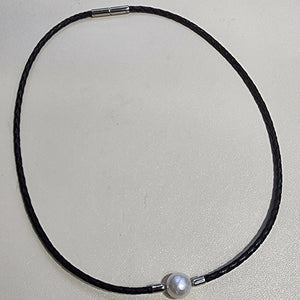 Leatherpearl necklace5 - image