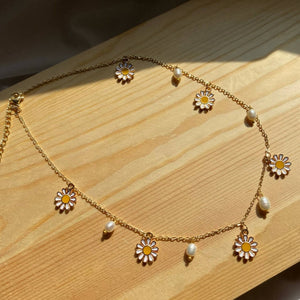 Hannah Freshwater Necklace - image